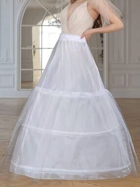 Classic White Three-hoop Crinoline Petticoat